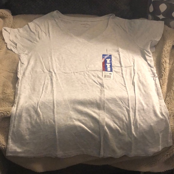 🔹 4 for $30 NWT Eddie Bauer Tee, size XL - Picture 1 of 6